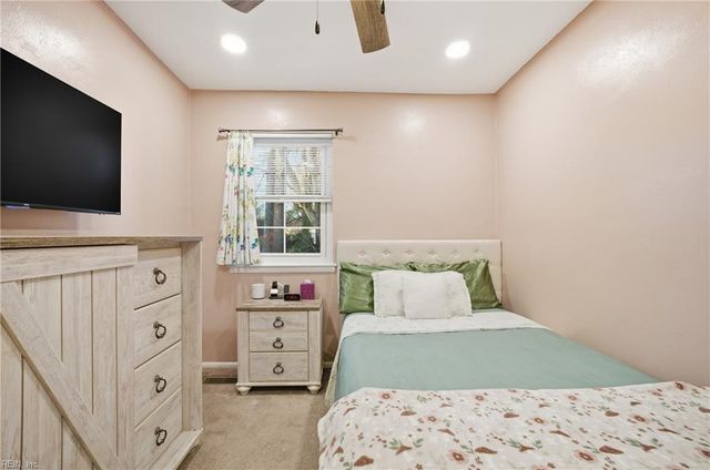 3669 Bancroft DR, Virginia Beach, VA 23452