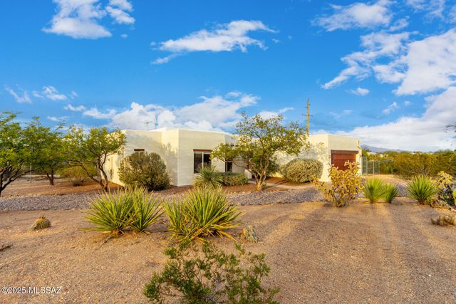 3161 E Cardenas Drive, Vail, AZ 85641