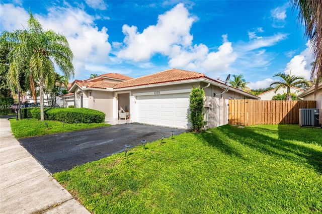 12519 NW 10th Court, Sunrise, FL 33323
