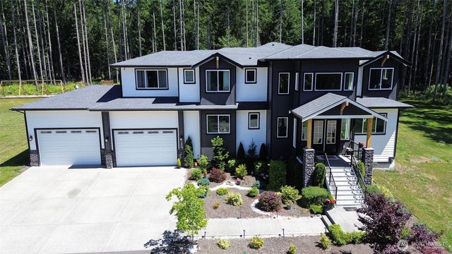 7233 184th Street NW, Stanwood, WA 98292