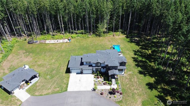 7233 184th Street NW, Stanwood, WA 98292