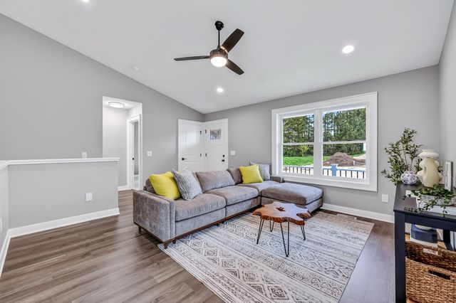 291 Aspen Hill Drive, Shelby, MI 49455