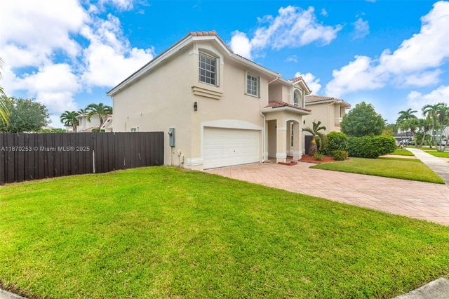 16575 SW 101st Ter, Miami, FL 33196