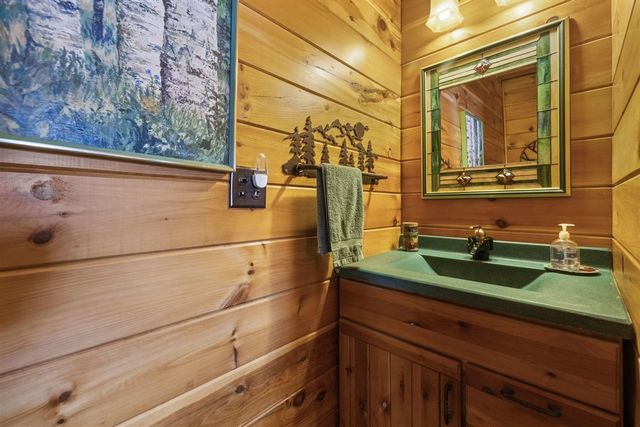 1630 Buffalo Road, Galien, MI 49113