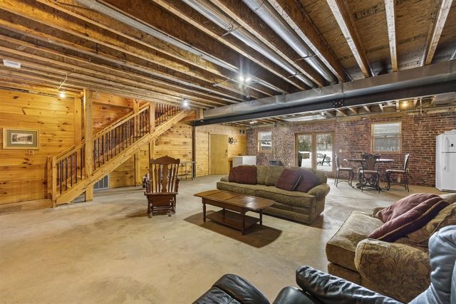 1630 Buffalo Road, Galien, MI 49113