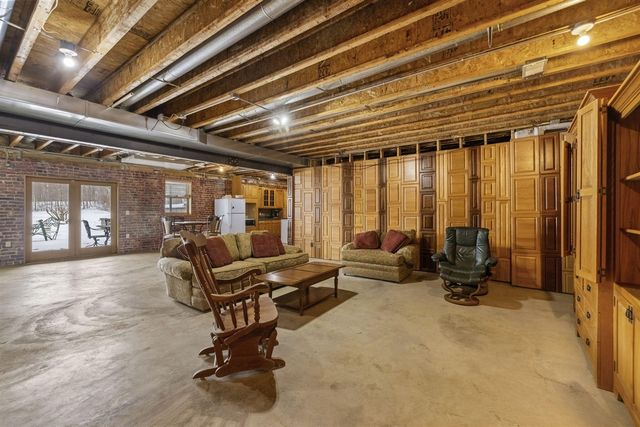 1630 Buffalo Road, Galien, MI 49113