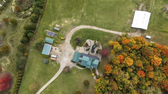 1630 Buffalo Road, Galien, MI 49113
