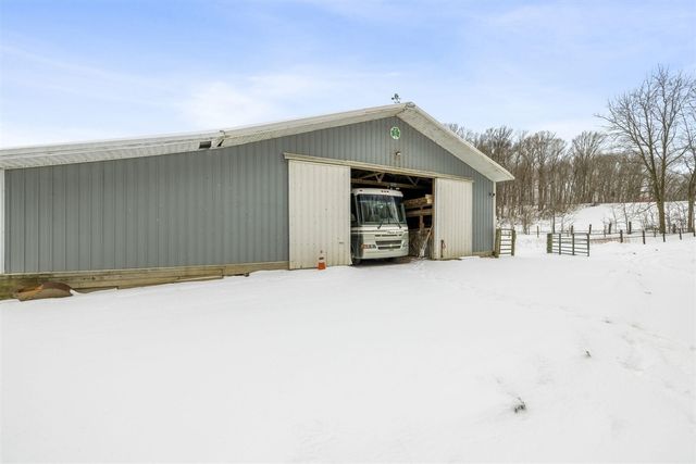 1630 Buffalo Road, Galien, MI 49113