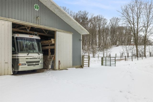 1630 Buffalo Road, Galien, MI 49113