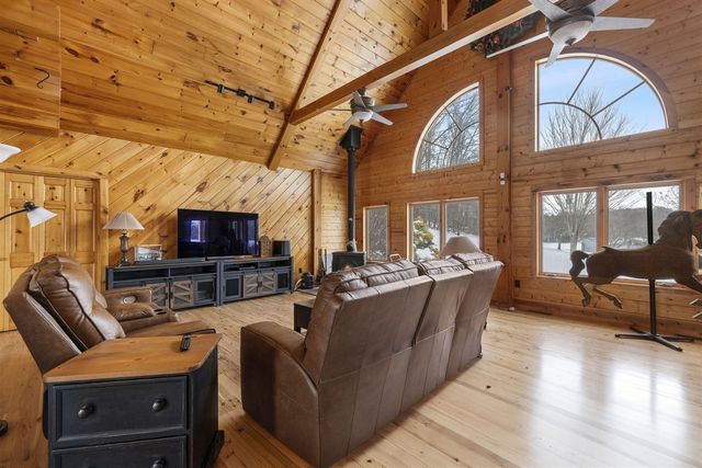 1630 Buffalo Road, Galien, MI 49113