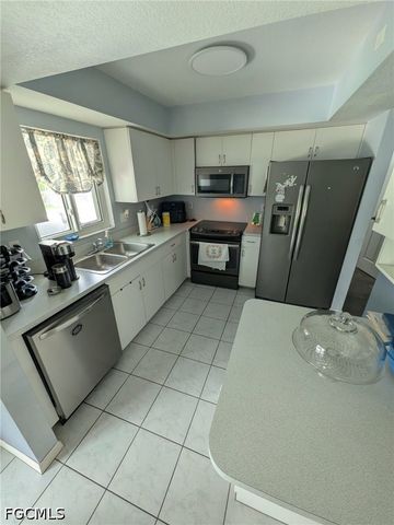 5019 Chiquita BLVD S, Cape Coral, FL 33914
