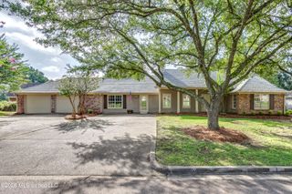 102 Rockwood Drive, Madison, MS 39110