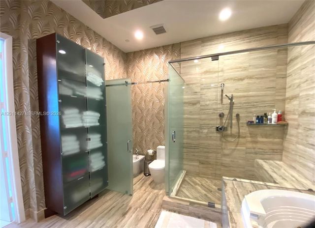 15811 Collins Ave 4207, Sunny Isles Beach, FL 33160