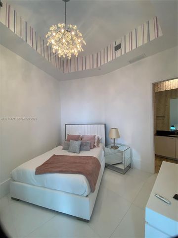 15811 Collins Ave 4207, Sunny Isles Beach, FL 33160