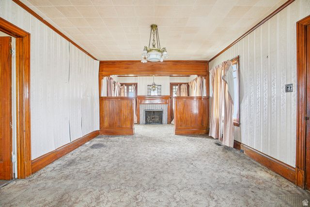 933 W GENTILE ST, Layton, UT 84041