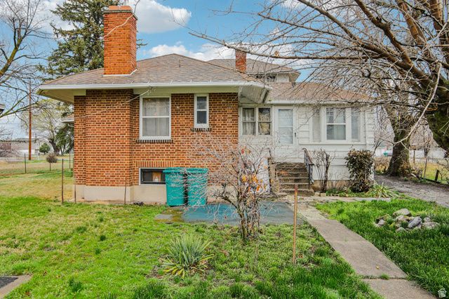 933 W GENTILE ST, Layton, UT 84041