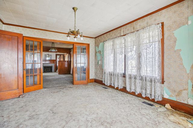 933 W GENTILE ST, Layton, UT 84041