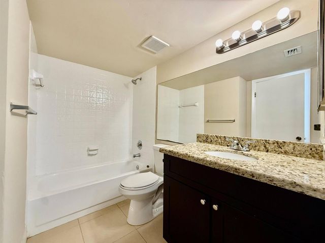 9901 Westview Drive 324, Coral Springs, FL 33076