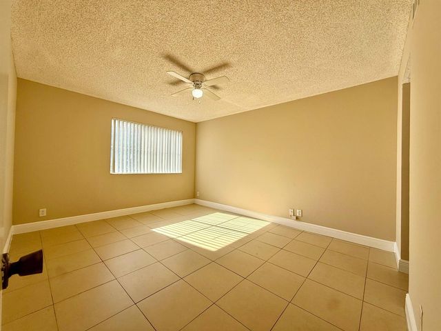 9901 Westview Drive 324, Coral Springs, FL 33076