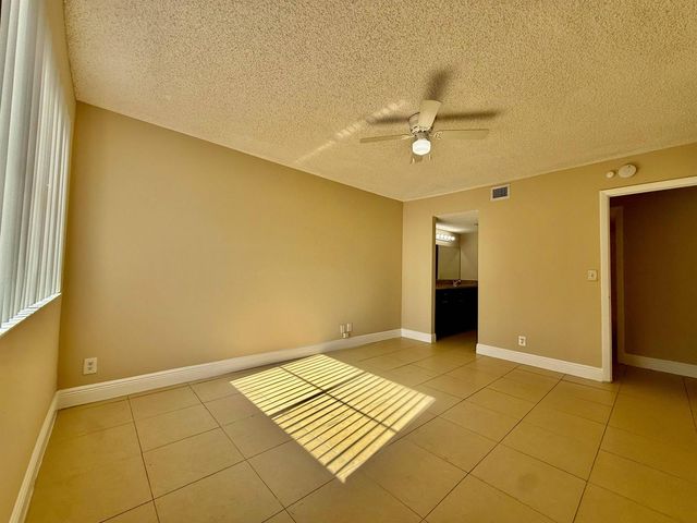 9901 Westview Drive 324, Coral Springs, FL 33076