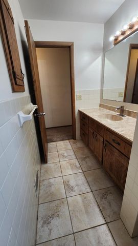 1404 City View Court NE, Rochester, MN 55906