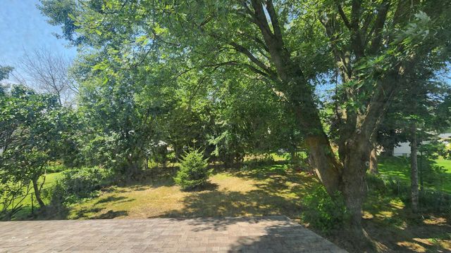 1404 City View Court NE, Rochester, MN 55906