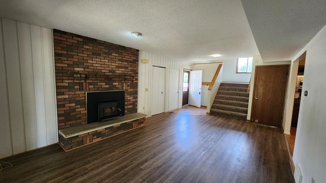 1404 City View Court NE, Rochester, MN 55906