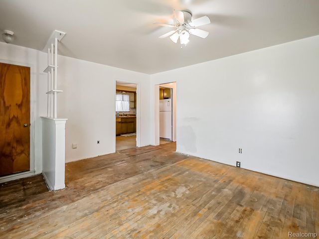 6558 Berwyn Street, Dearborn, MI 48127