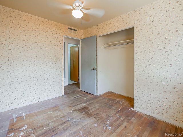 6558 Berwyn Street, Dearborn, MI 48127