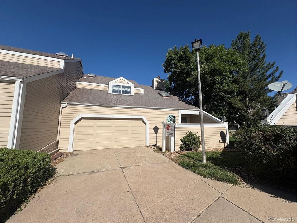 48 S Evanston Way, Aurora, CO 80012