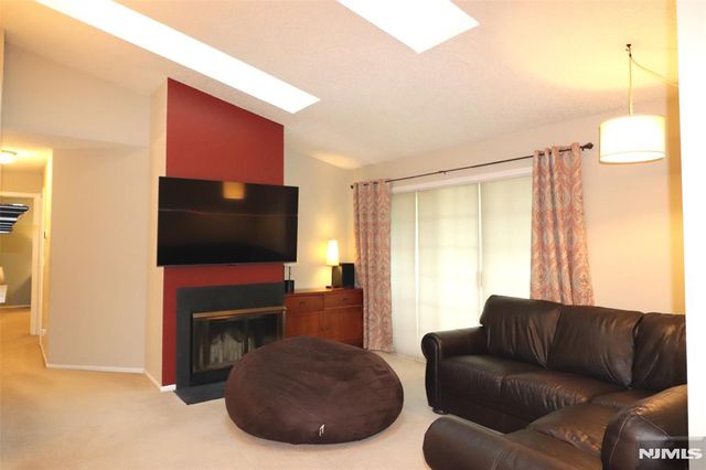 170 Linden Street 170, Mahwah, NJ 07430