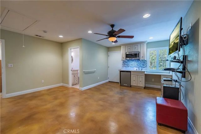 7125 E Randall Avenue, Orange, CA 92869