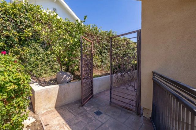 7125 E Randall Avenue, Orange, CA 92869