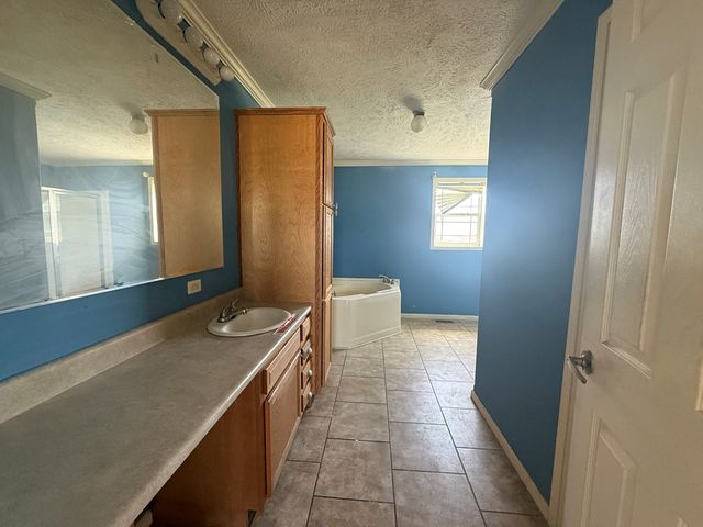 364 Hartzog Road, Slocomb, AL 36375