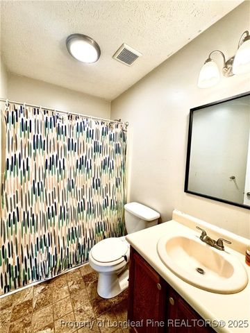 824 Glen Reilly Drive, Fayetteville, NC 28314