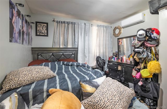 515 Hinsdale Street, Brooklyn, NY 11207