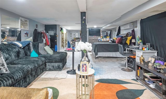 515 Hinsdale Street, Brooklyn, NY 11207