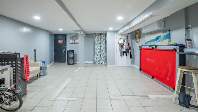 515 Hinsdale Street, Brooklyn, NY 11207