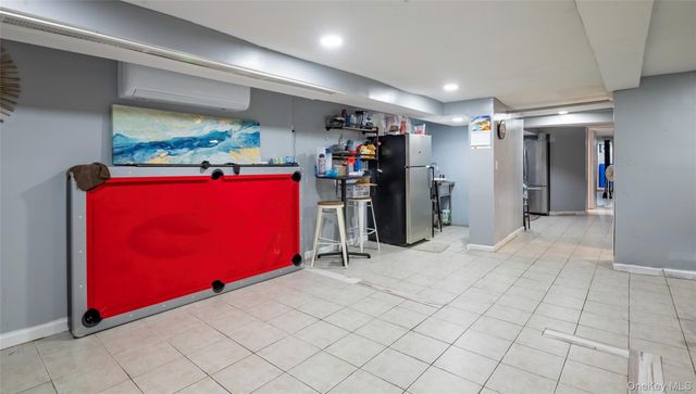 515 Hinsdale Street, Brooklyn, NY 11207