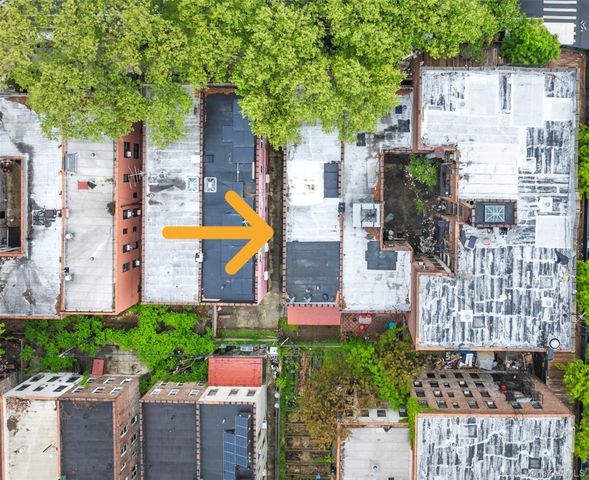 515 Hinsdale Street, Brooklyn, NY 11207