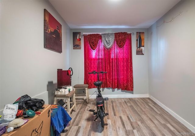 515 Hinsdale Street, Brooklyn, NY 11207