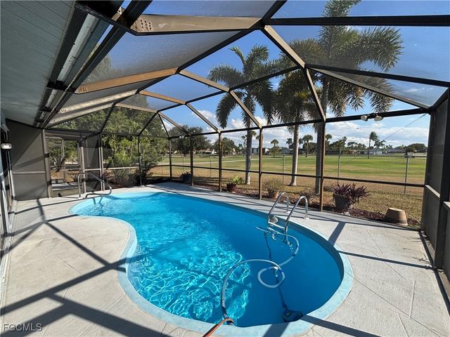 7280 Pebble Beach RD, Fort Myers, FL 33967