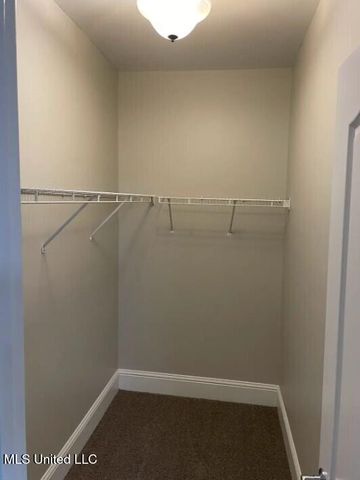 214 Capri Place, Ocean Springs, MS 39564