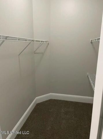 214 Capri Place, Ocean Springs, MS 39564