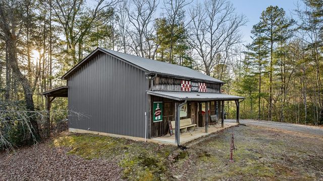 178 Arp Road, Mineral Bluff, GA 30559