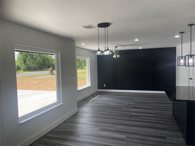 5821 Lantern Drive Beaumont, Beaumont, TX 77713