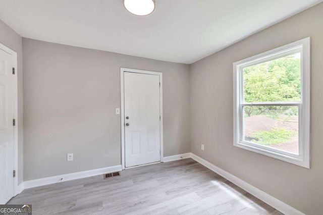 880 Pinehurst Terrace SW, Atlanta, GA 30310