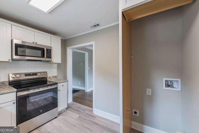 880 Pinehurst Terrace SW, Atlanta, GA 30310