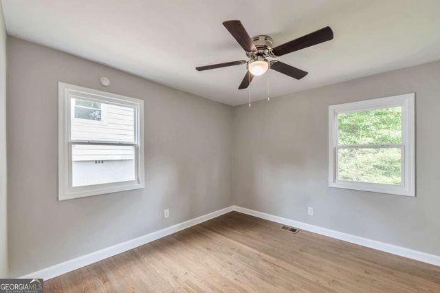 880 Pinehurst Terrace SW, Atlanta, GA 30310