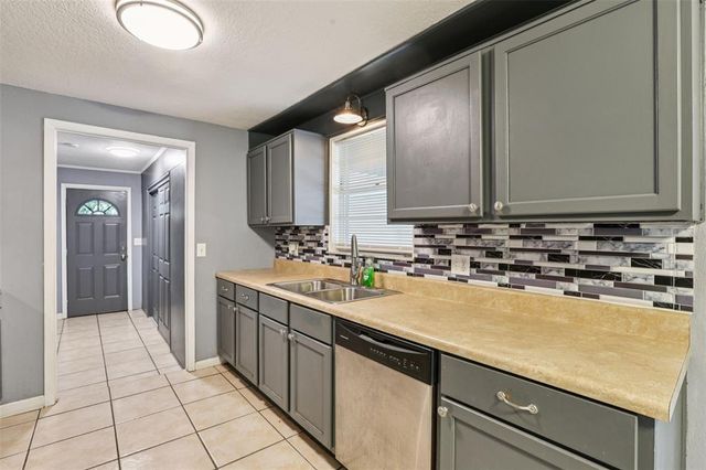 36426 MONROE DRIVE, Zephyrhills, FL 33541